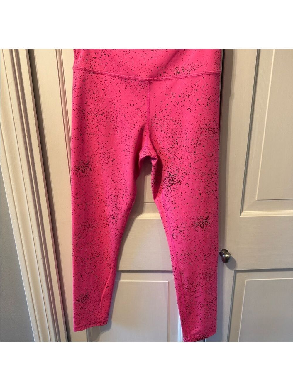 ZYIA Barbie Pink Active Leggings, NWOT